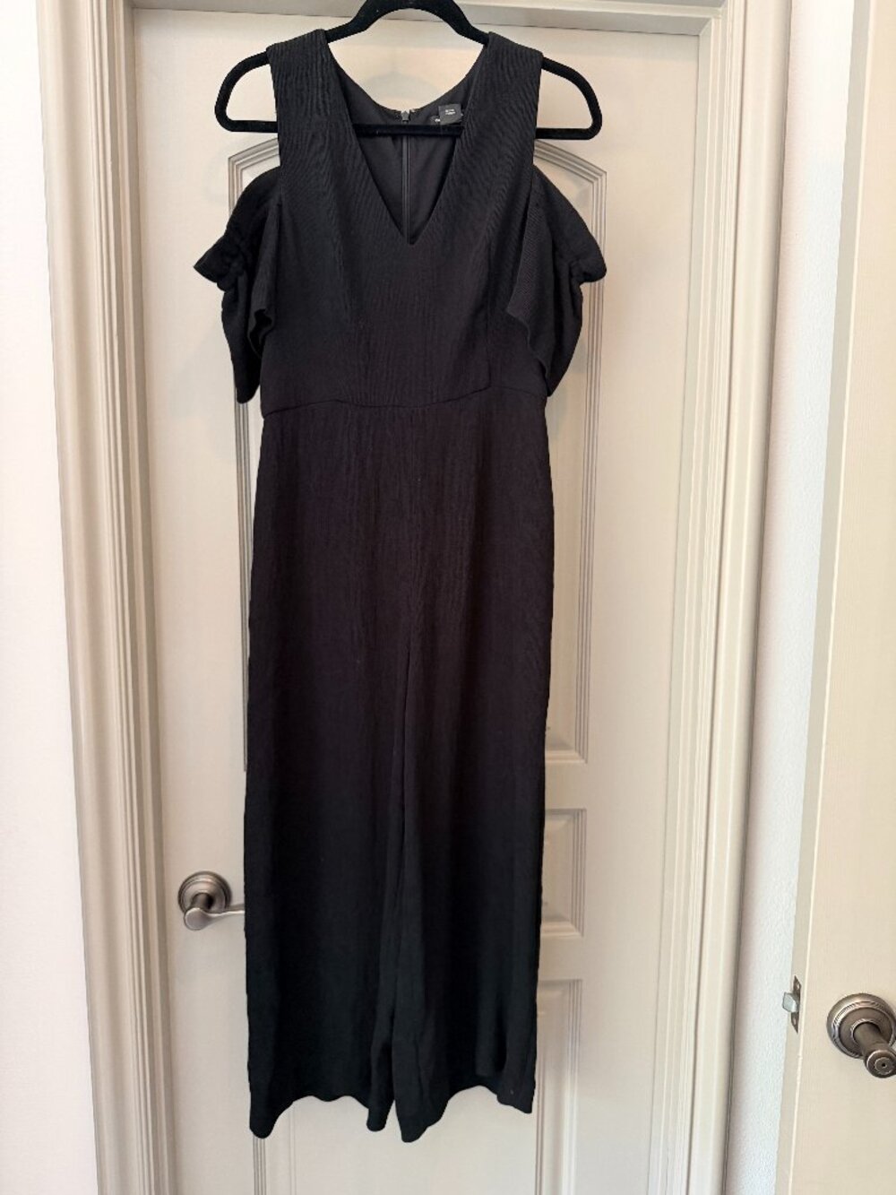 Black Crepe Ribbed Club Monaco Jumpsuit - Size 6